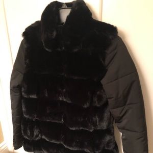 Via spiga brand new faux fur and puffer